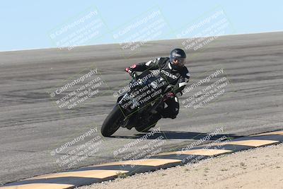 media/Oct-13-2025-Moto Forza (Mon) [[a66d839500]]/4-C Group/Session 2 (Bowl)/